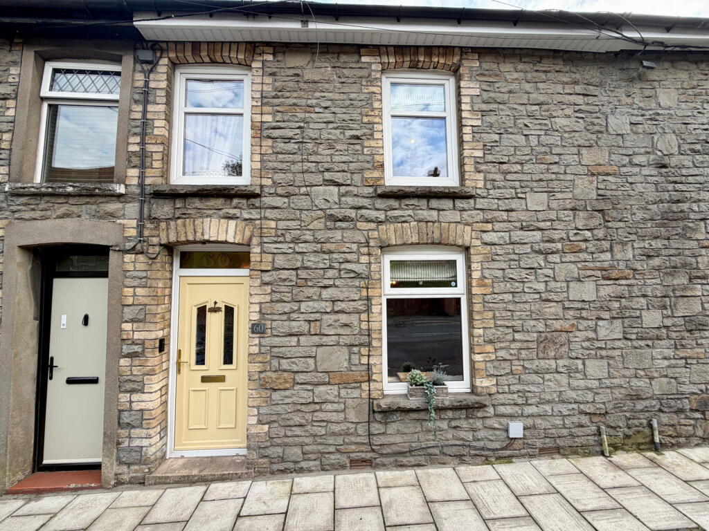 Main image of property: Islwyn Road,Cross Keys,Newport,NP11 7QH