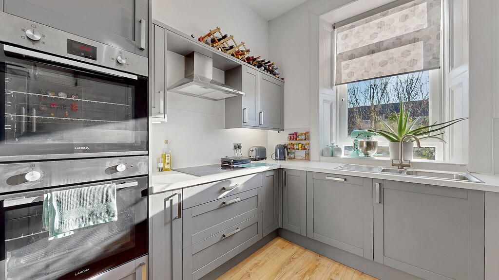 Apartment in Glasgow, Queen's Cross, North Woodside - More