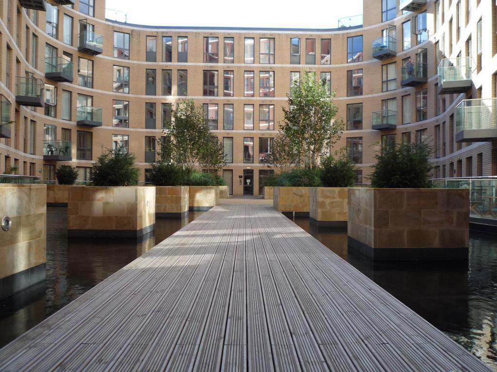 Main image of property: Flat 7
41 Essex Street, Birmingham, B5 4TU