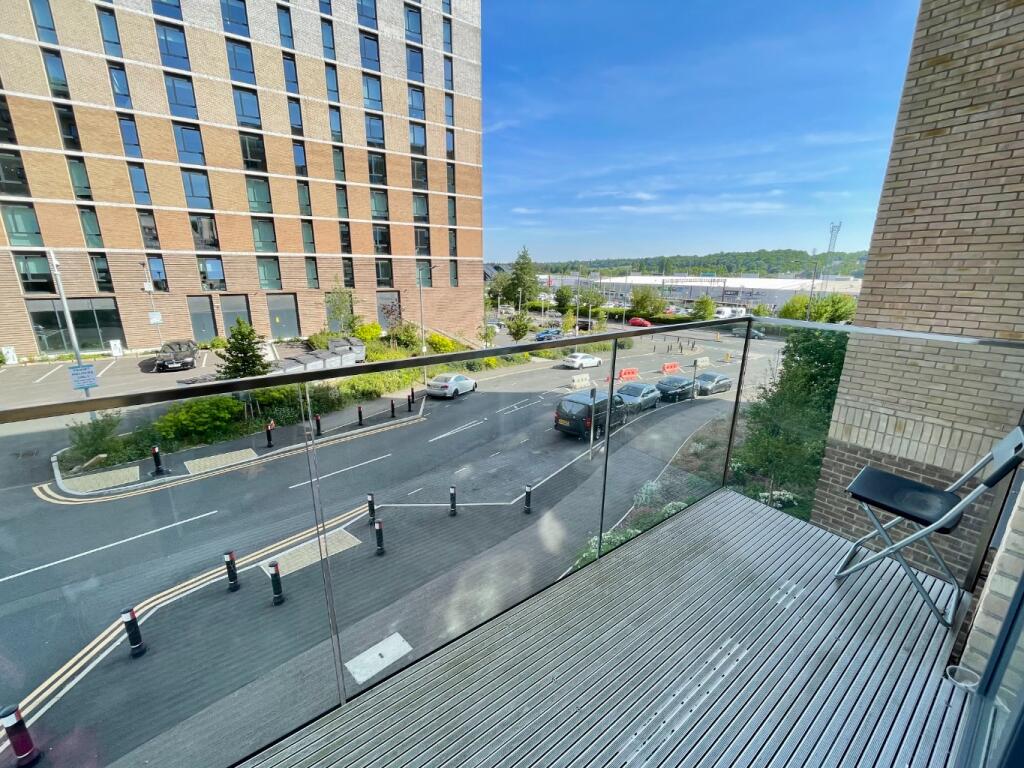 Apartment in Luton - View 3