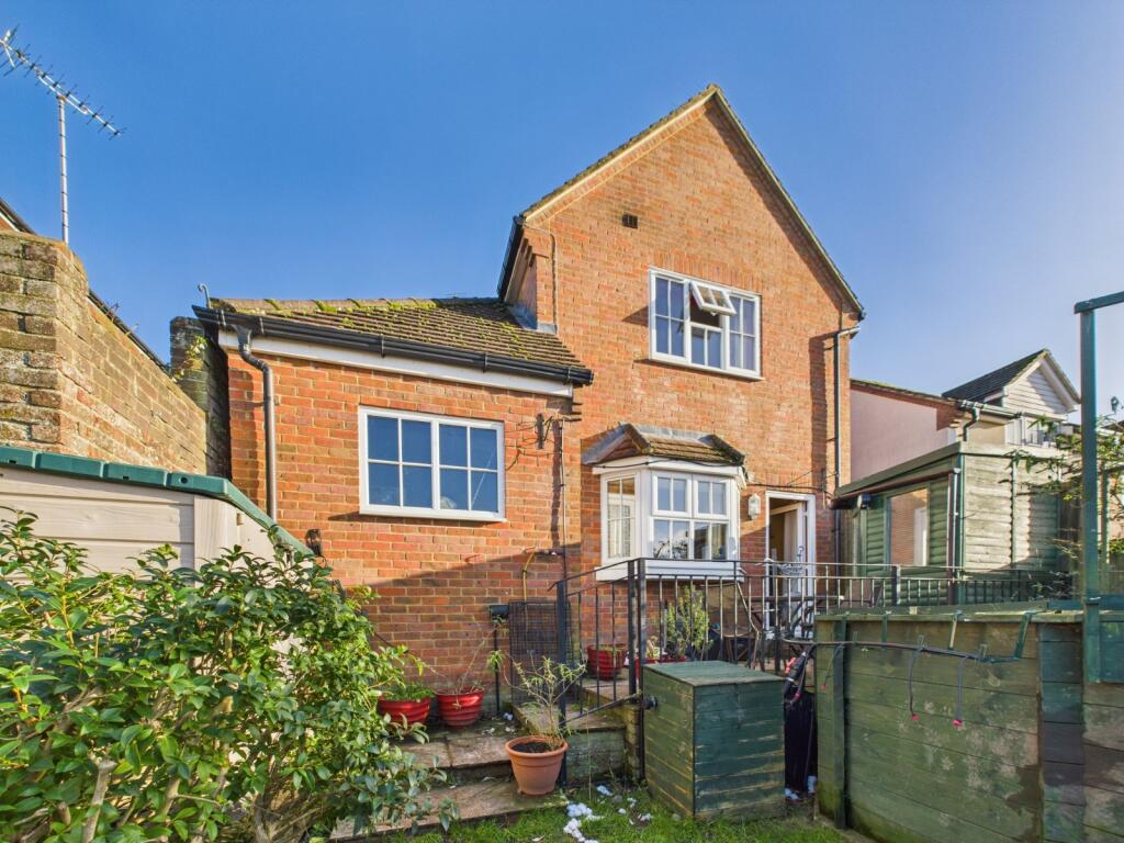 House in Hemel Hempstead, Chesham - View 3