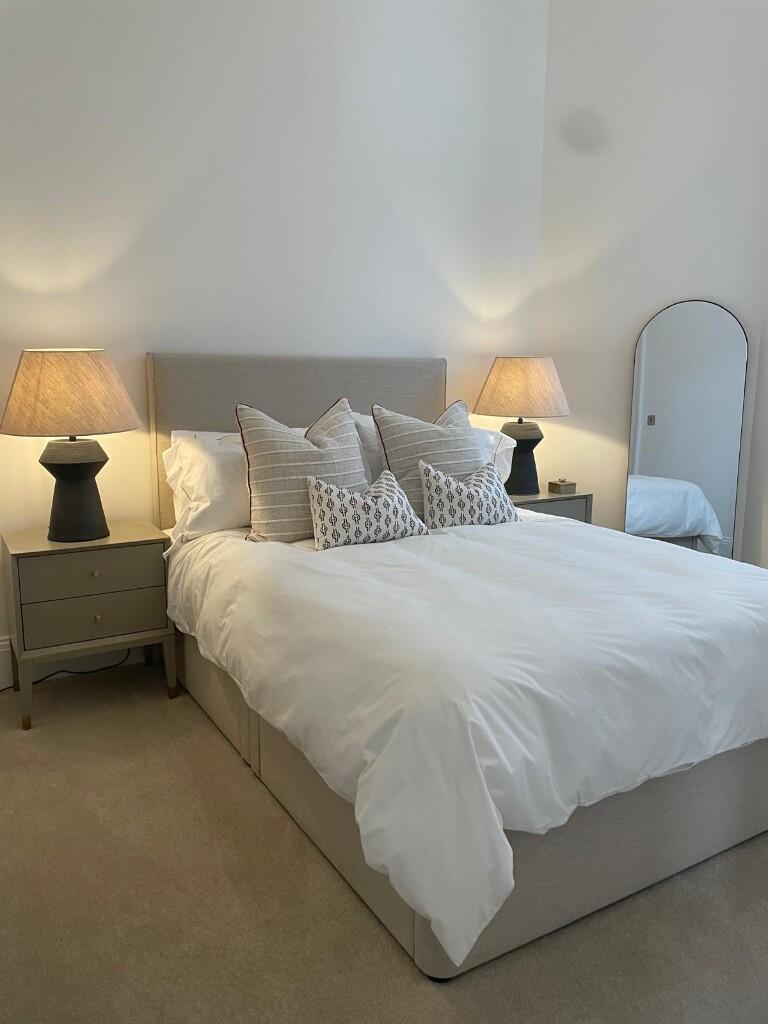 Royal Meadows,
Sciennes Road,
Edinburgh,
EH9 1LG photo 4