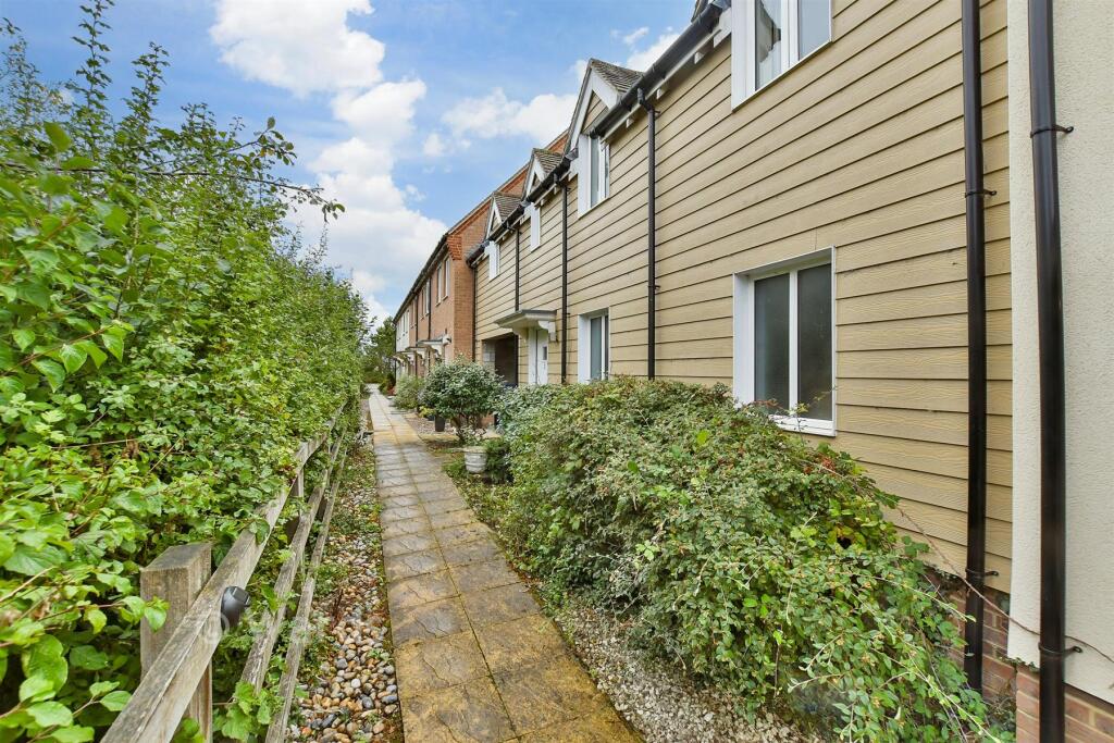 House in Swale, Iwade