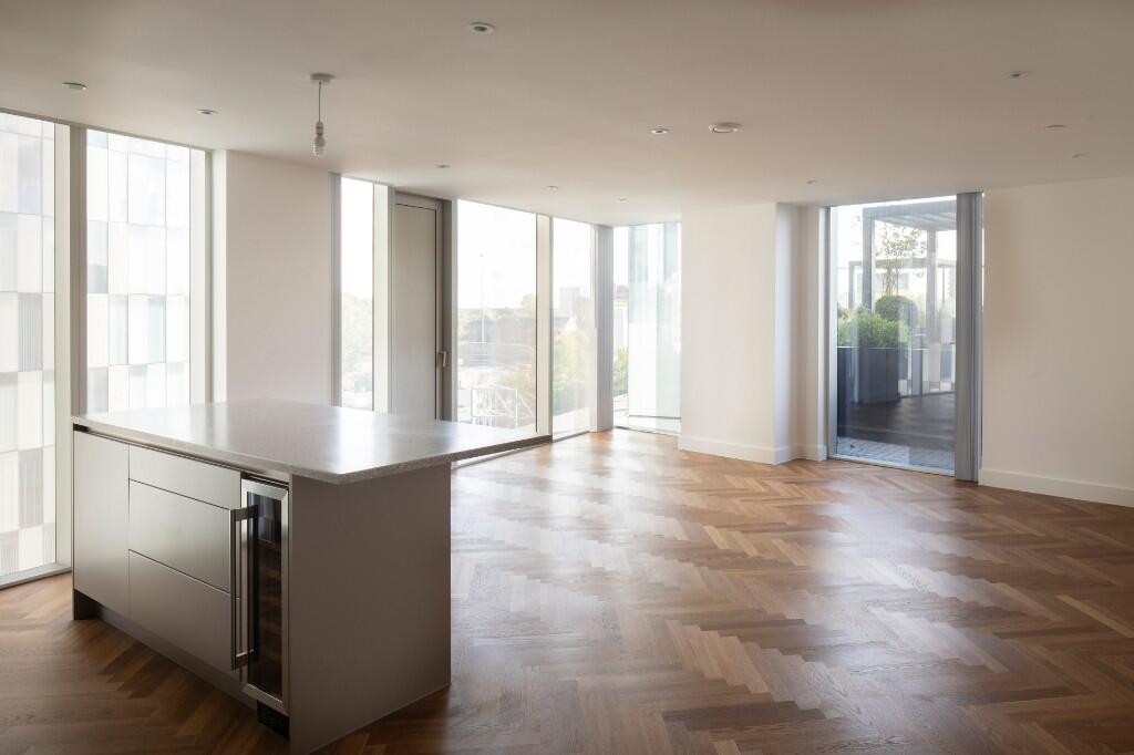 Main image of property: The Residences Manchester, Deansgate Square, Greater Manchester