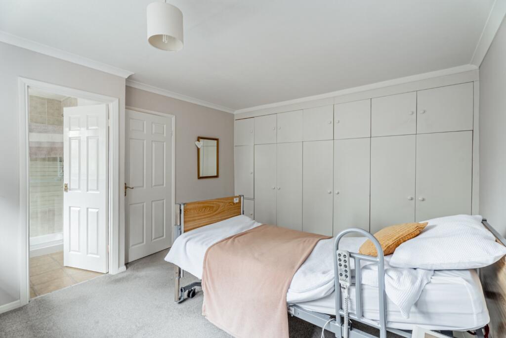 Additional image 11 of Gidian Court, Park Street Lane, Park Street, St. Albans, AL2