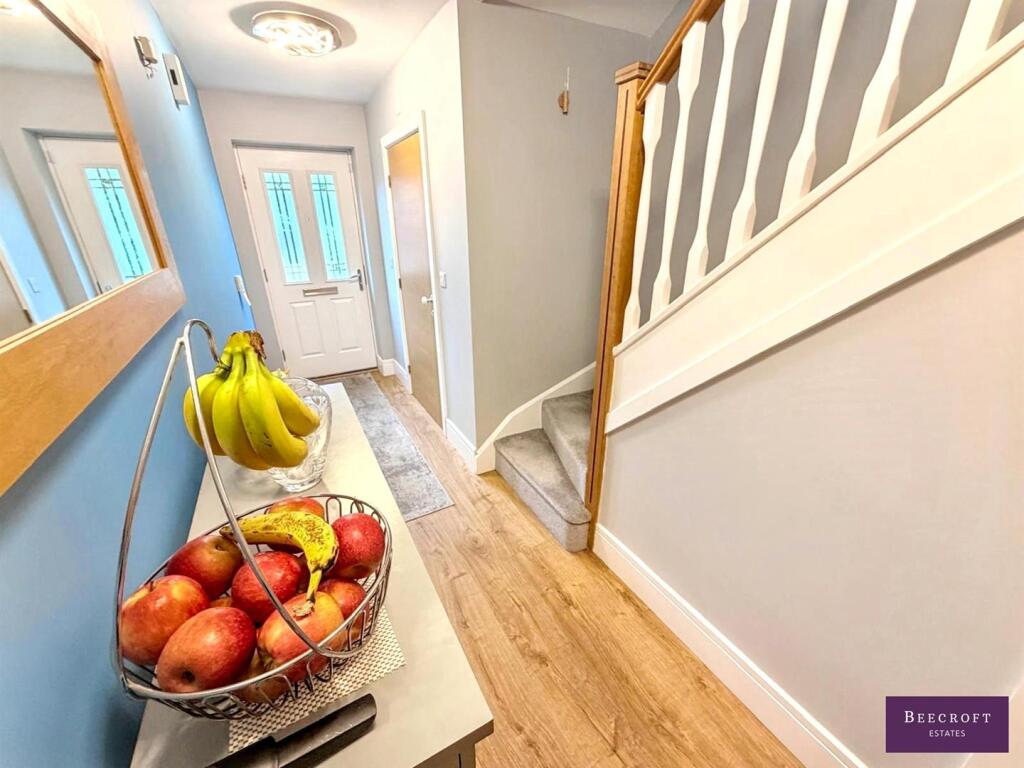 House in Barnsley, Hemingfield - View 2