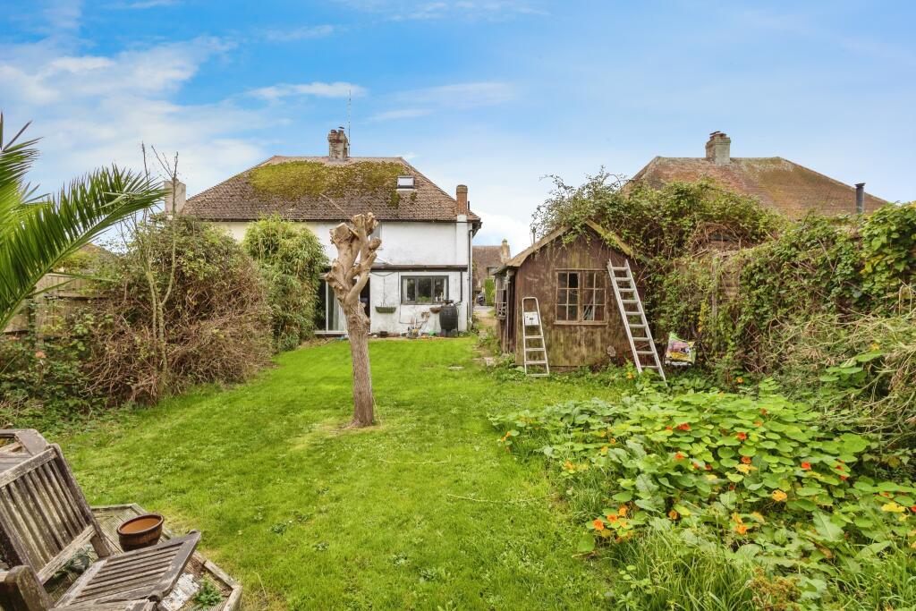 Longlands Road, East Wittering, Chichester, PO20 photo 4