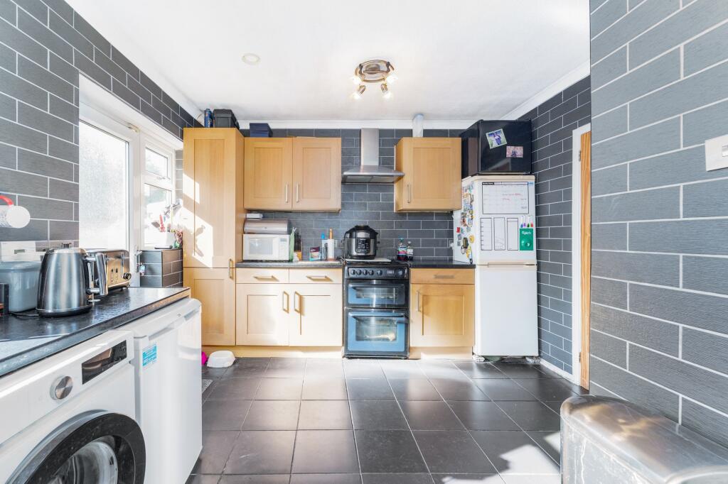 House in York - View 4