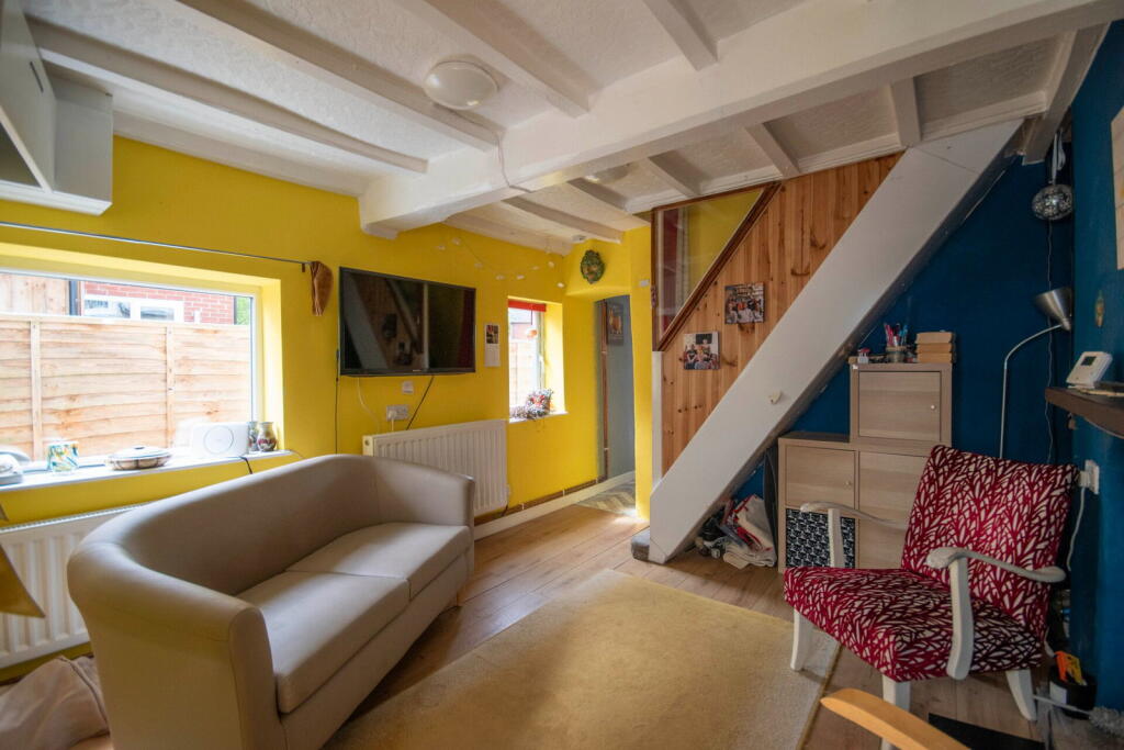 House in Four Crosses, Domgay, Llandysilio - More