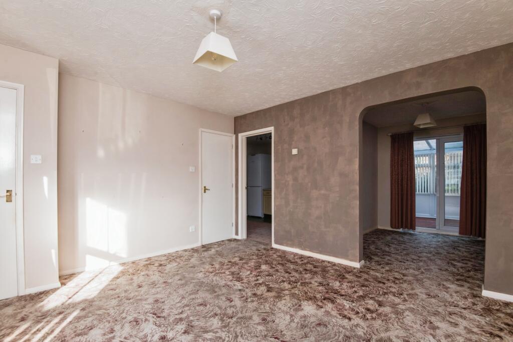 Guinevere Way, Exeter, Devon, EX4 photo 3