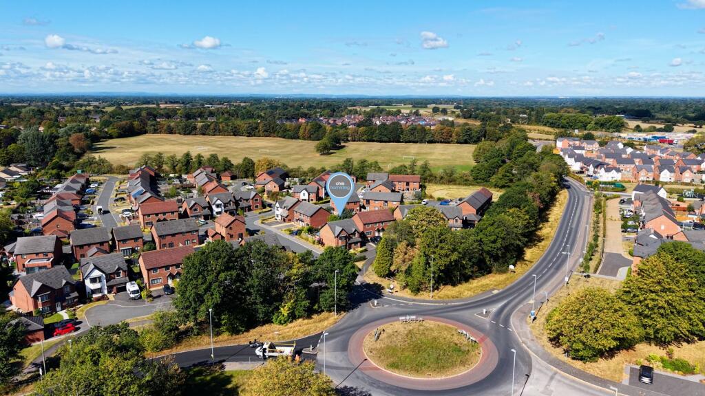 House in Congleton, Blossom Gate, West Heath - View 5