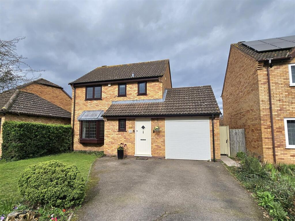 Main image of property: Buckbury Croft, Monkspath, Solihull
