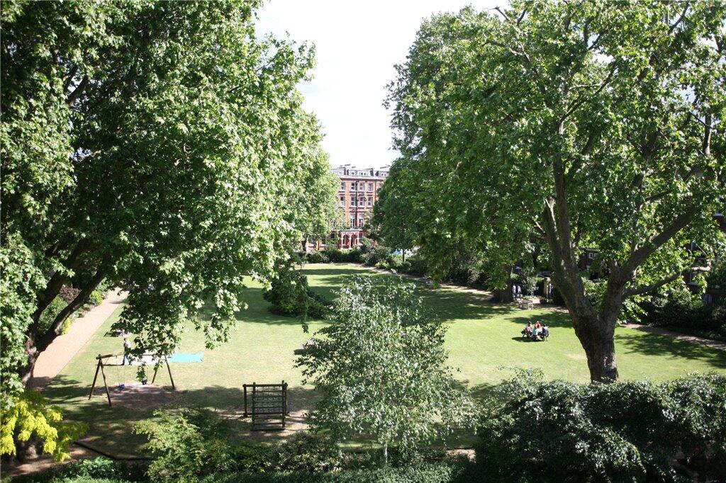 Apartment in London - View 2