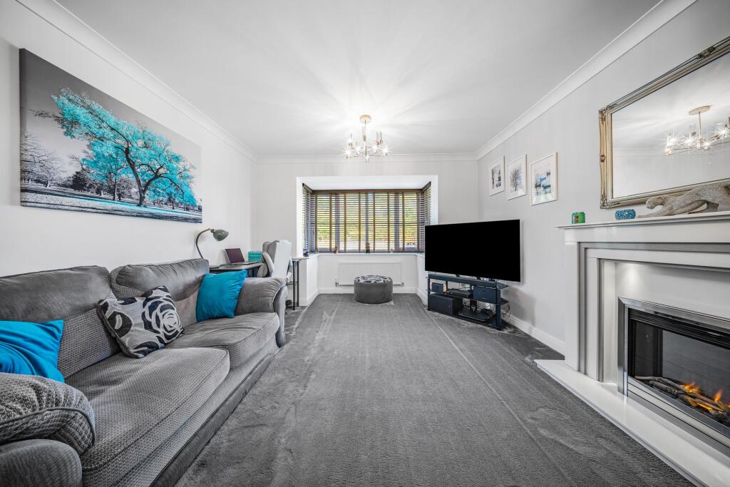 House in Crewe, Shavington cum Gresty - View 4