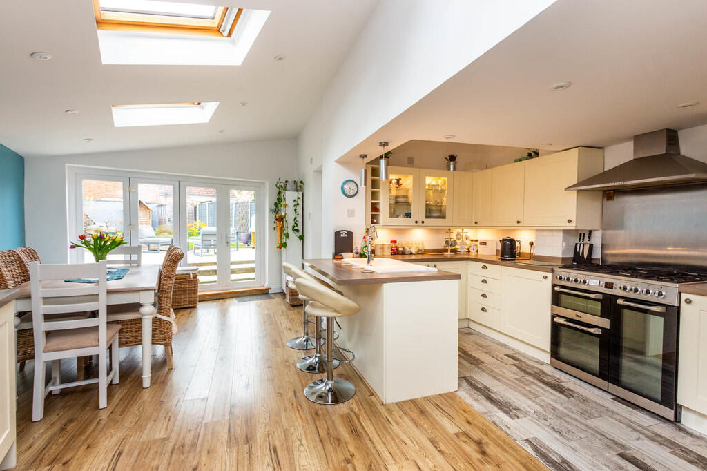 Main image of property: Hayway, Rushden