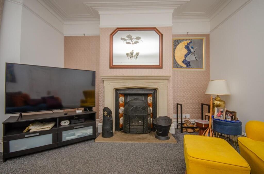 House in Bristol - More