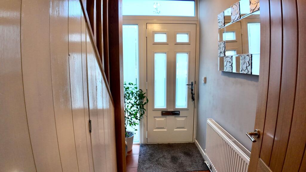 Aberbeeg, Abertillery, NP13 photo 3