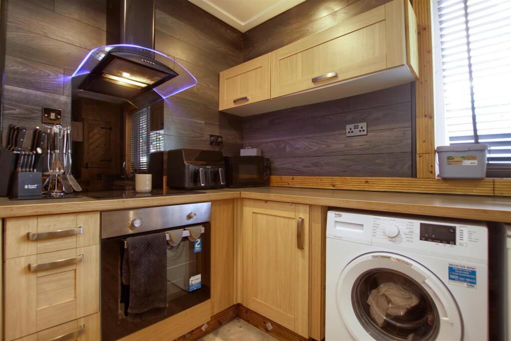 Camelon Street, Thornaby - View 6