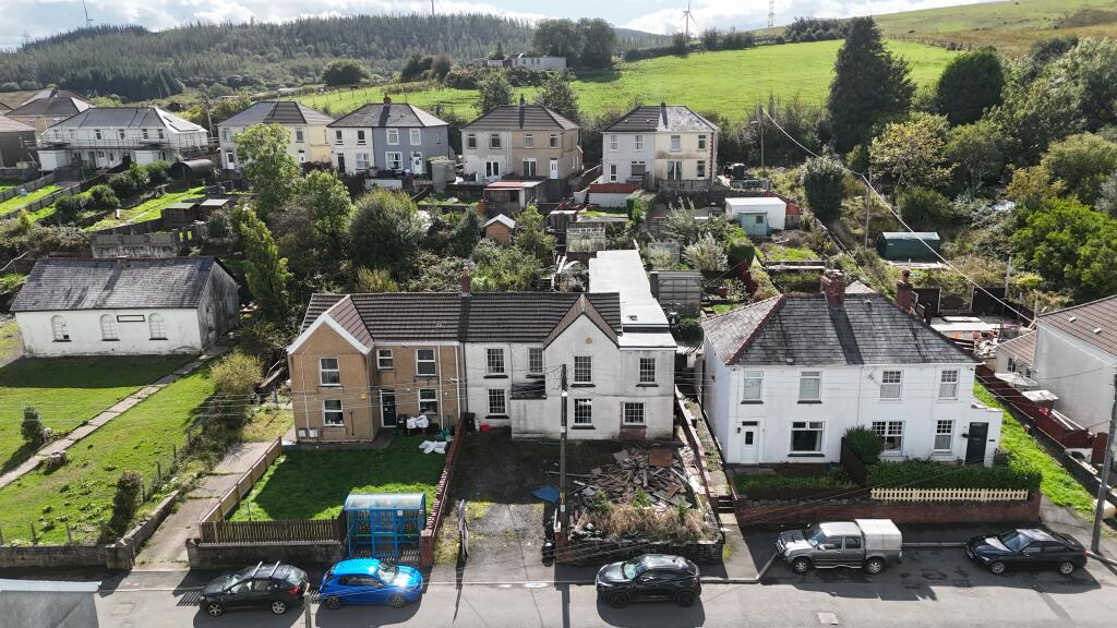 House in Onllwyn, Neath Port Talbot