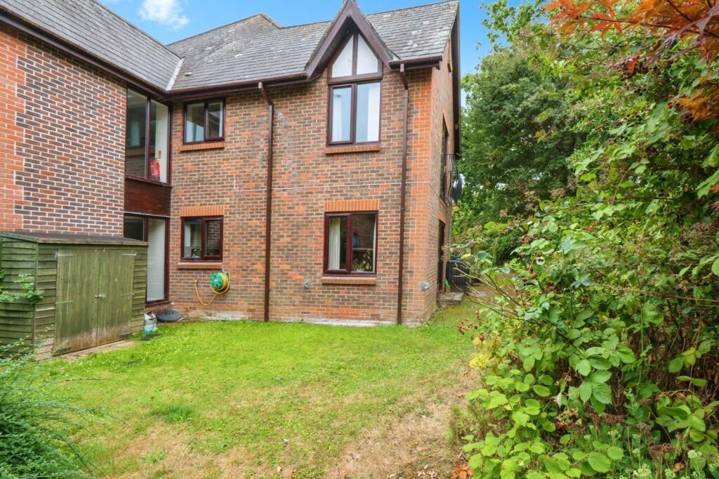 Apartment in Winchester, Otterbourne - View 4