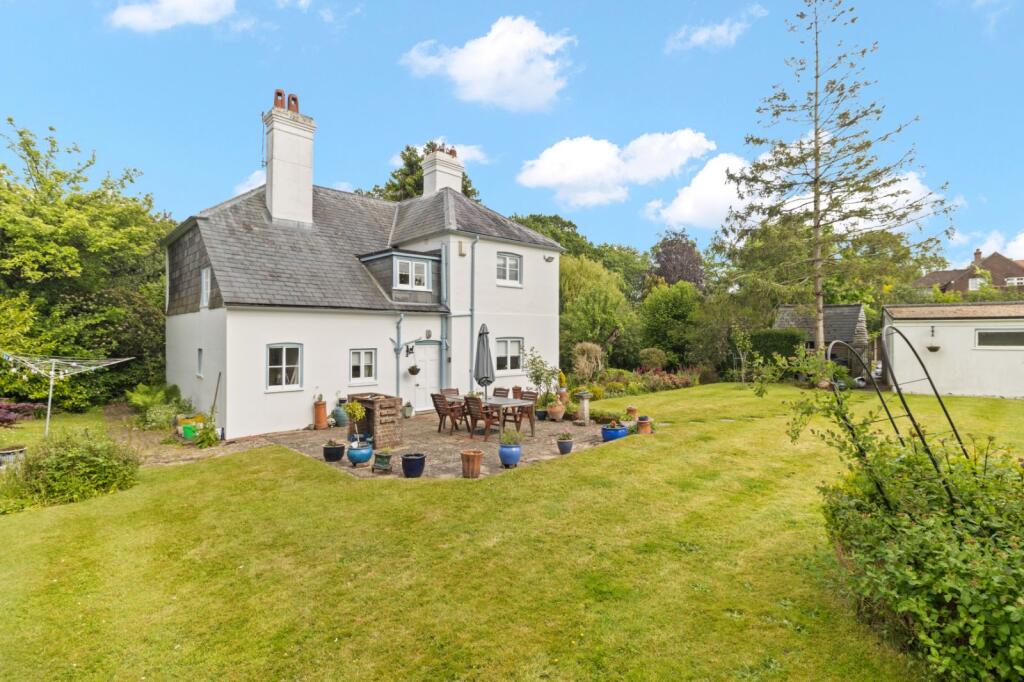 Main image of property: Ringles Cross, Uckfield, East Sussex, TN22