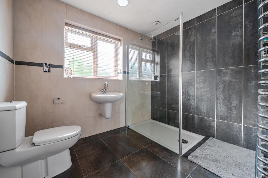 Additional image 18 of Mayflower Road, Park Street, St. Albans