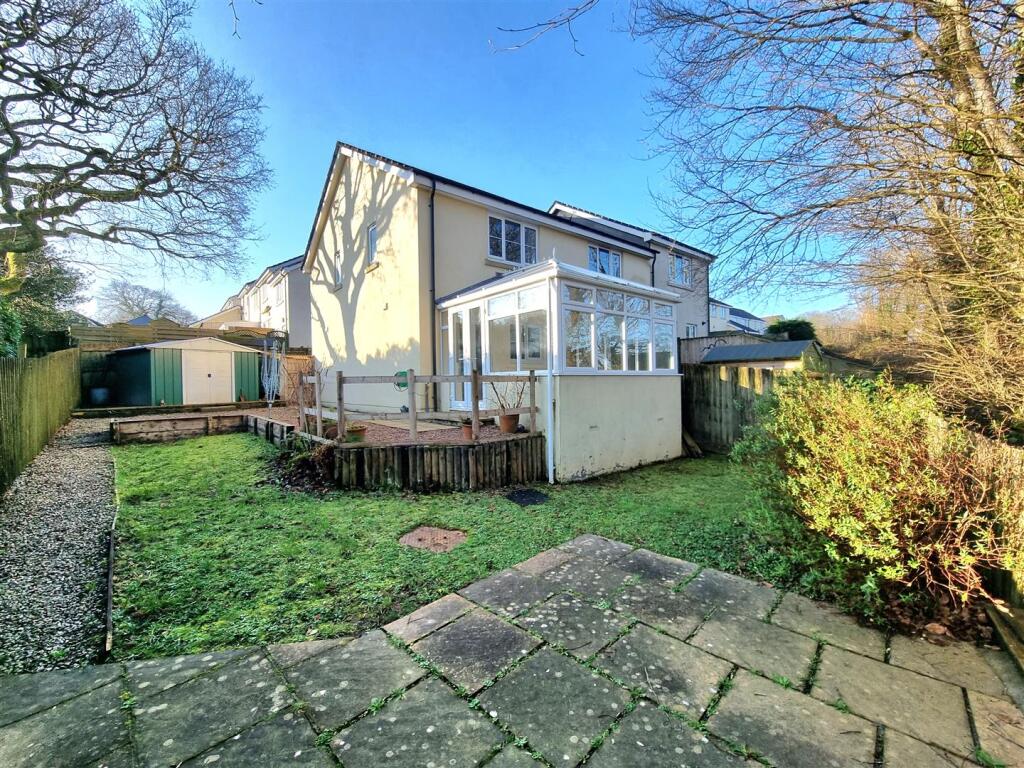 2-bed terraced on Penn Kernow, Launceston, £209,950