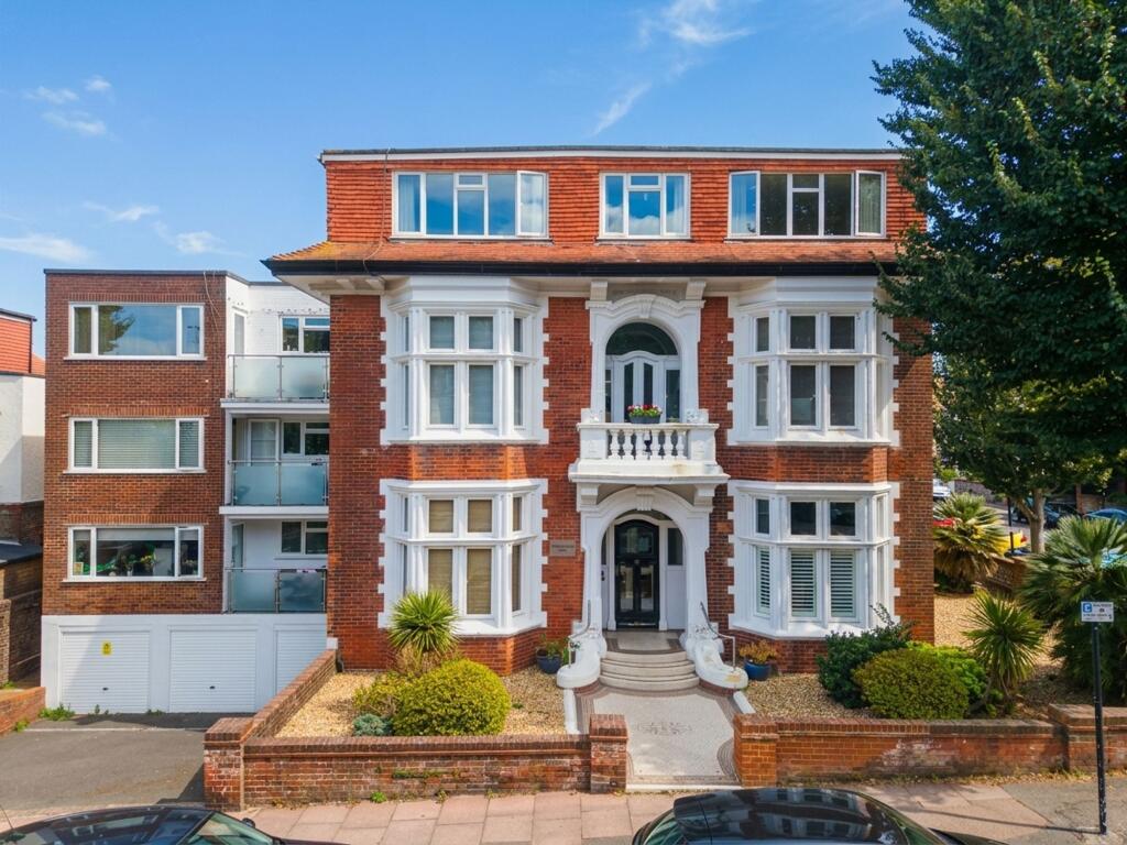 Main image of property: Windlesham Avenue, Brighton, BN1