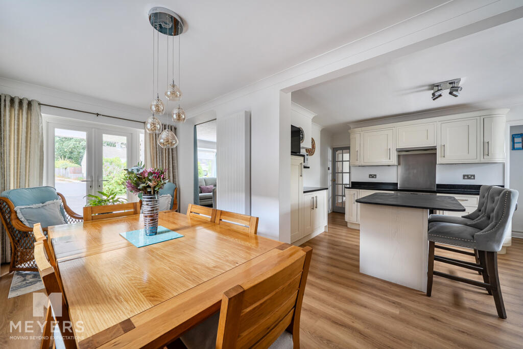 House in Ferndown, Tricketts Cross - View 4