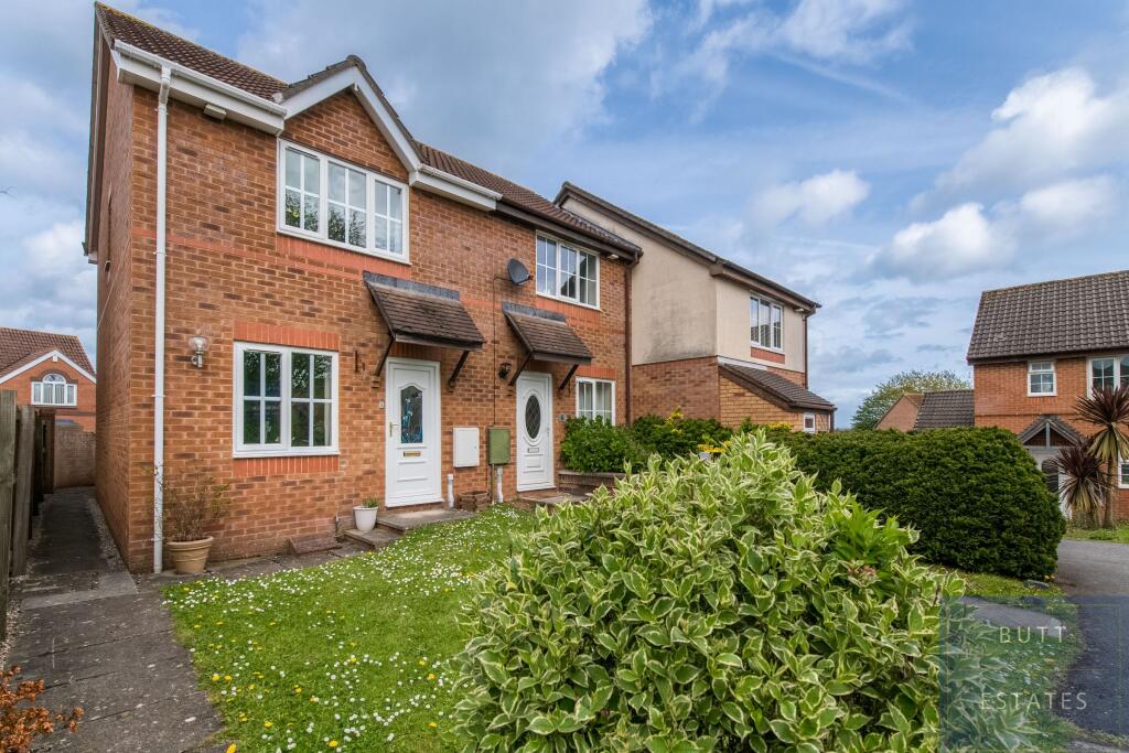 Main image of property: Oak Close, Exeter