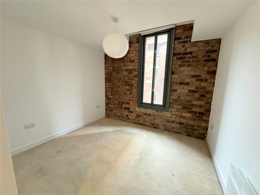 Apartment in Liverpool - View 4