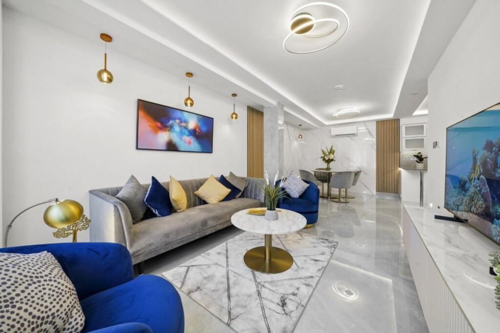 Apartment in London - View 5