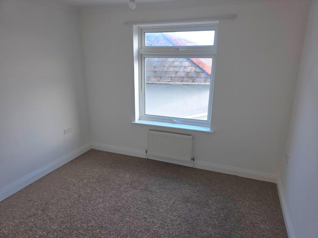 Apartment in Portsmouth - View 4