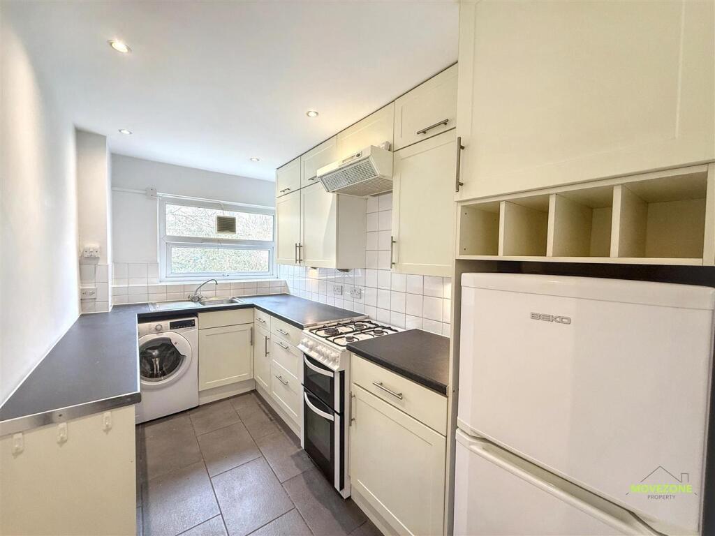 Main image of property: Summerley Street, Earlsfield, SW18