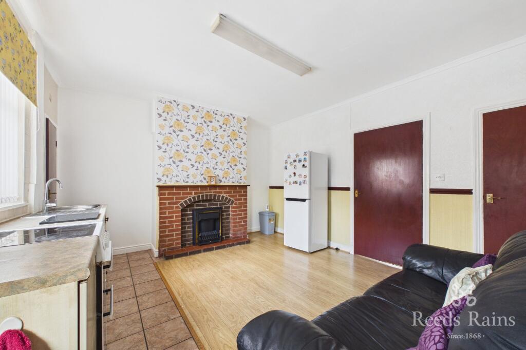 Brook Street, Castleford, West Yorkshire, WF10 photo 4