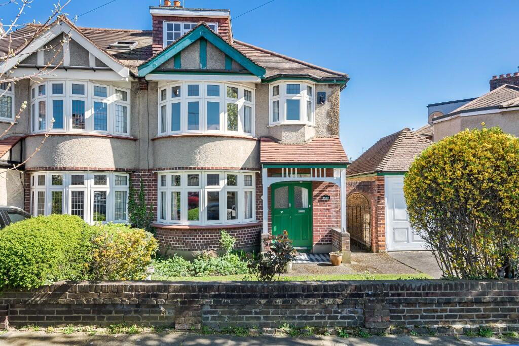 Main image of property: Wellington Road, London, EN1