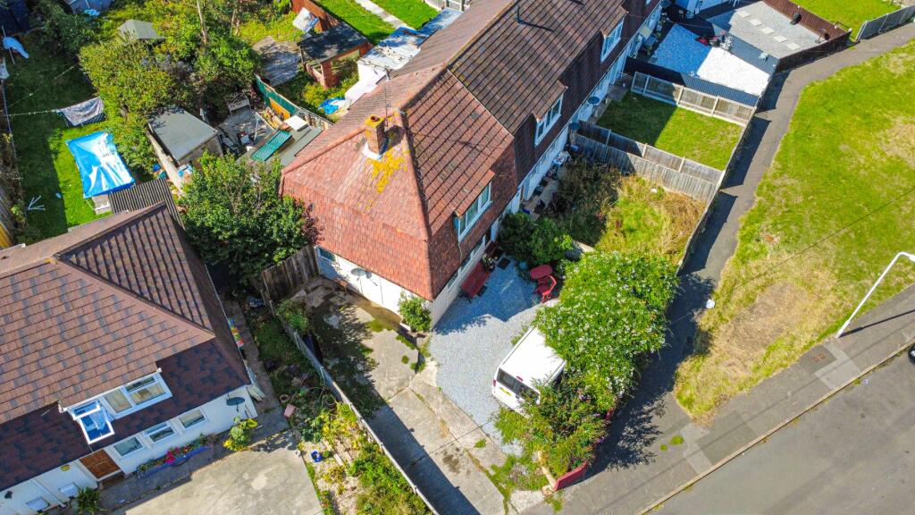 House in Bridgwater, Sydenham, Somerset - View 4