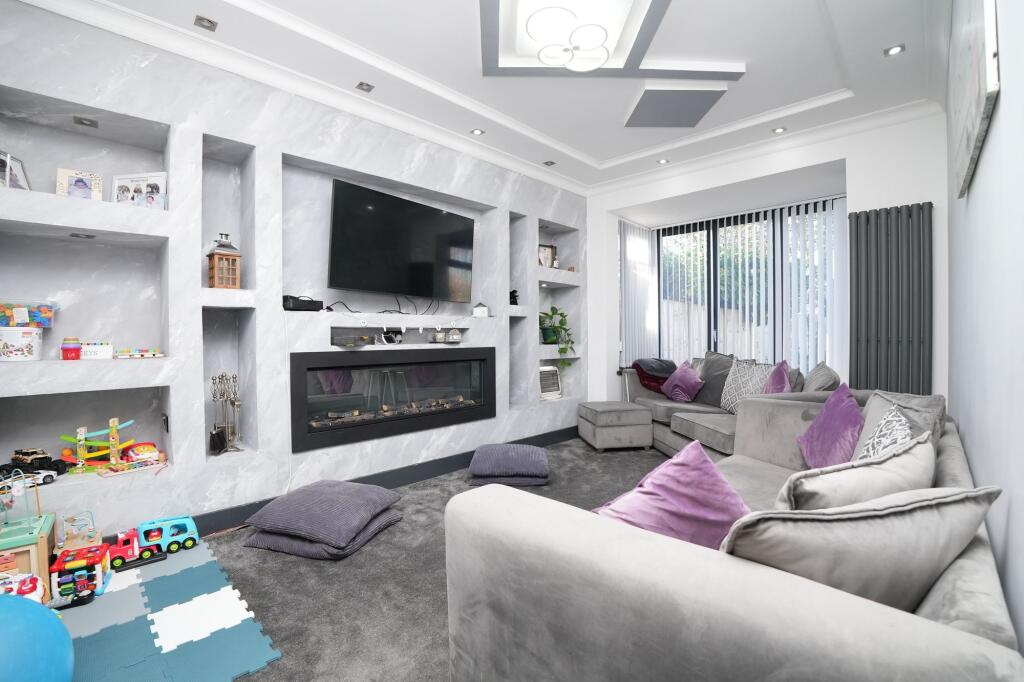 Additional image 7 of Stratford Road, Hall Green, B28