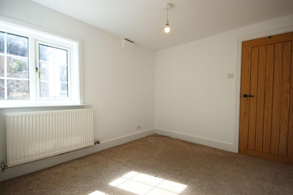 House in Hartford, Cheshire West and Chester - More