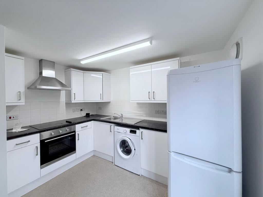 Main image of property: Trivett Square, Nottingham, NG1 1JB