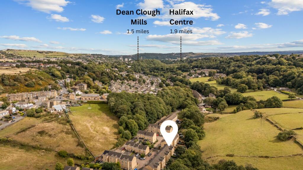 House in Halifax - View 2