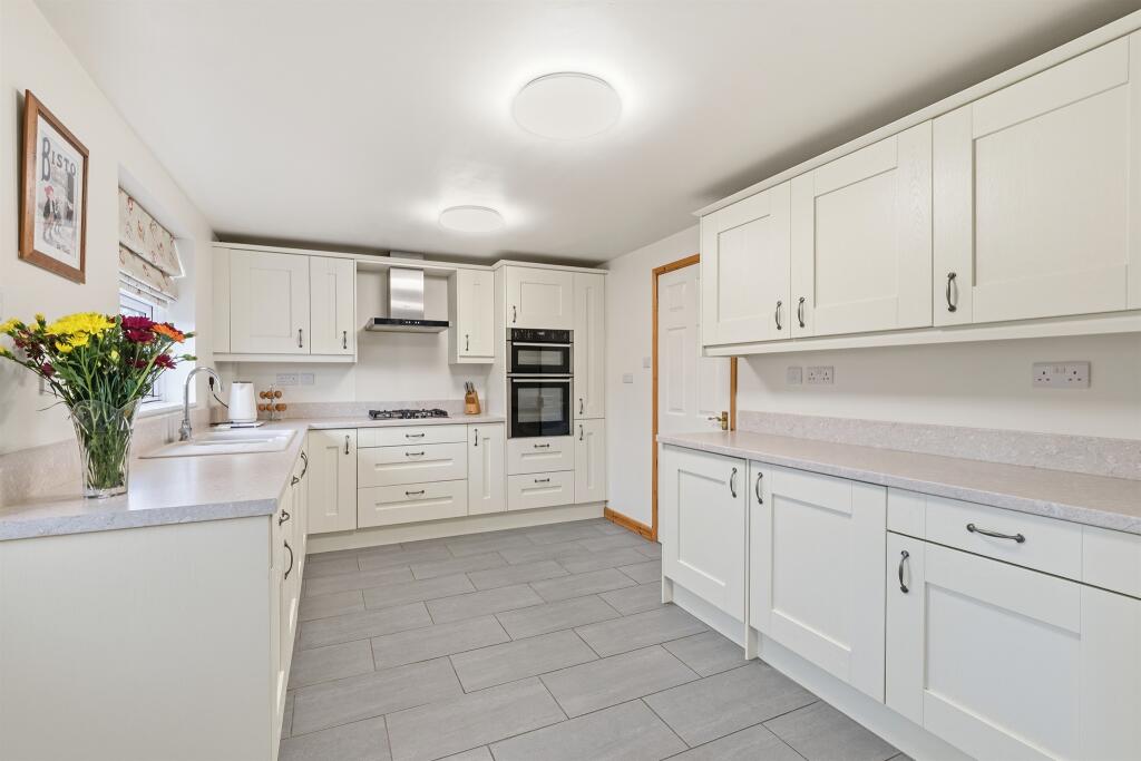 Main image of property: Glen Crescent, Stamford
