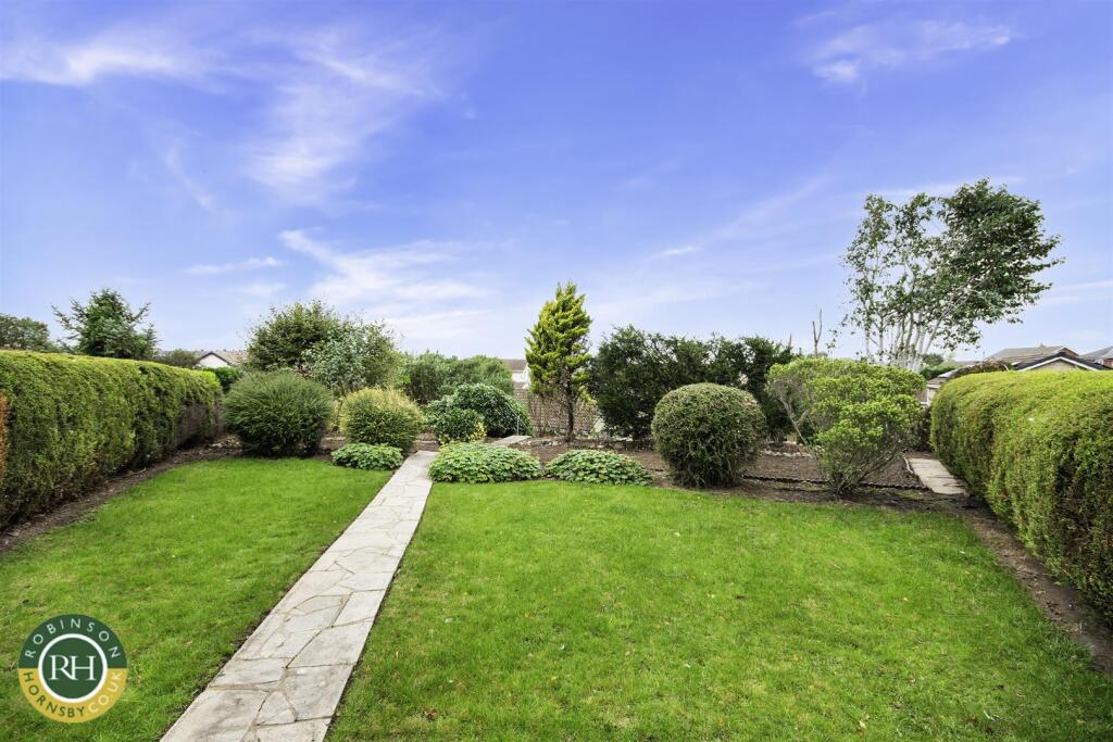 St. Georges Avenue, Dunsville, Doncaster photo 3