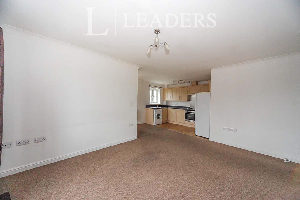 Apartment in Dunstable, Central Bedfordshire - More