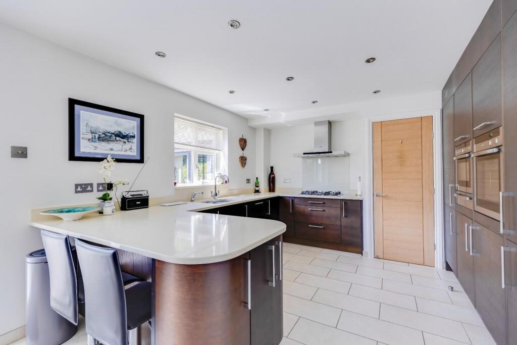 House in Llantwit Major, Frampton - View 4