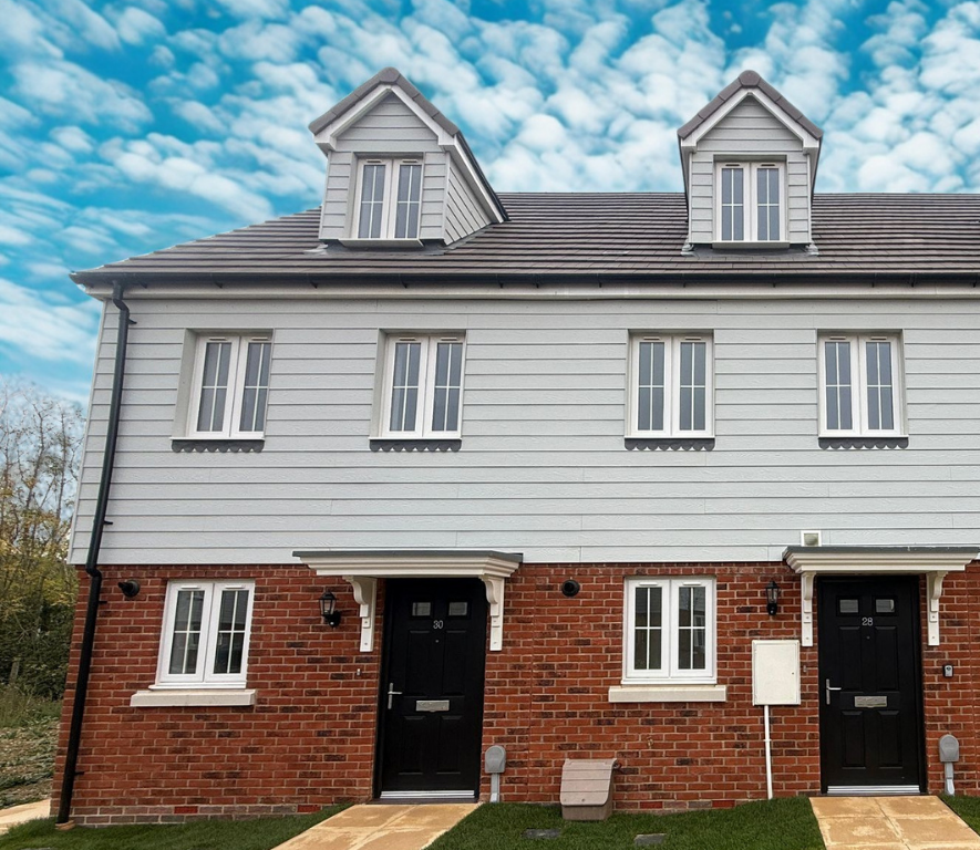 Main image of property: Long Green,
Dunmow,
Braintree,
CM77 8DL