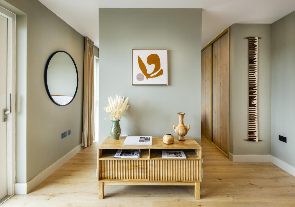 Main image of property: The Draper, Duxford Tower, Colindale, NW9 4GN