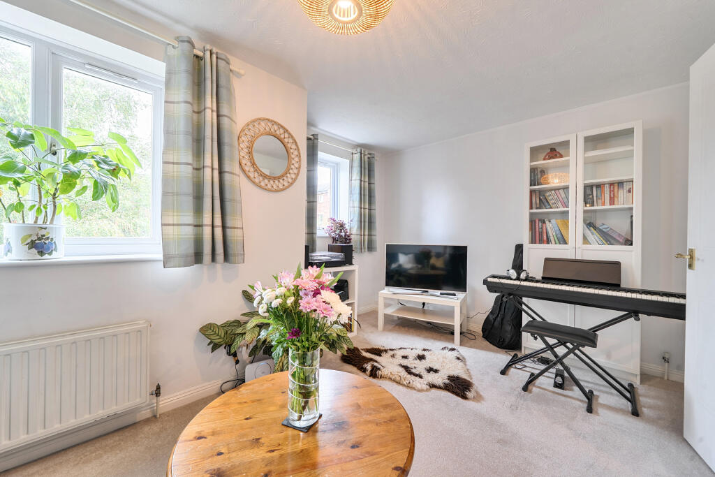 House in Taunton - View 4