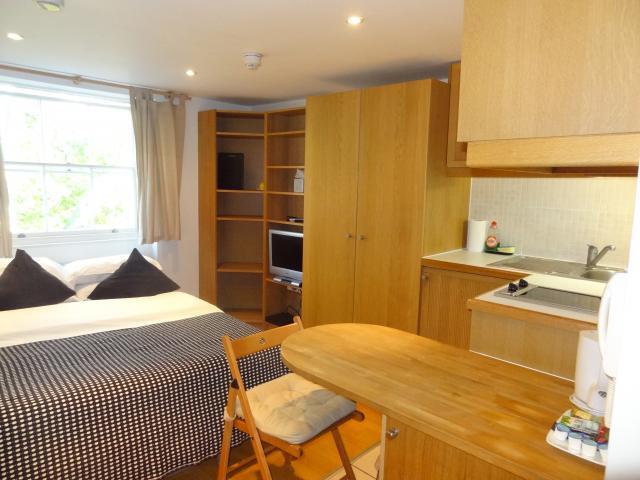 Studio flat for rent