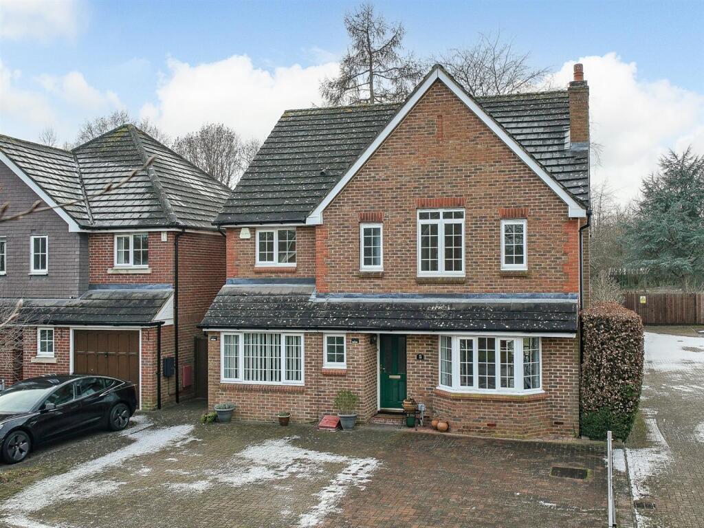 Main image of property: Maslen Road, St. Albans